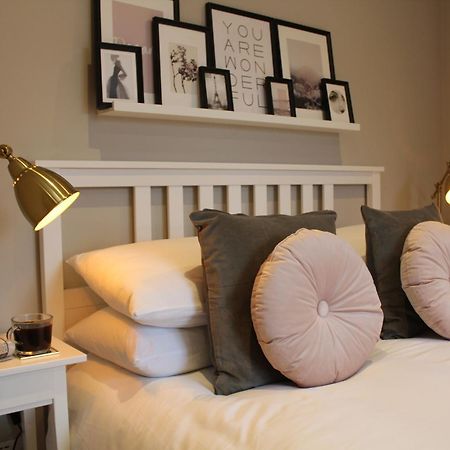 Bed and Breakfast No4 Chapel Row Бэйквэлл Экстерьер фото